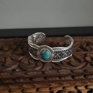Montana Silversmiths Silver and Blue Cuff Bracelet